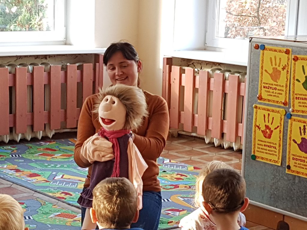 psichodramos lėlės, bendravimas su vaiku