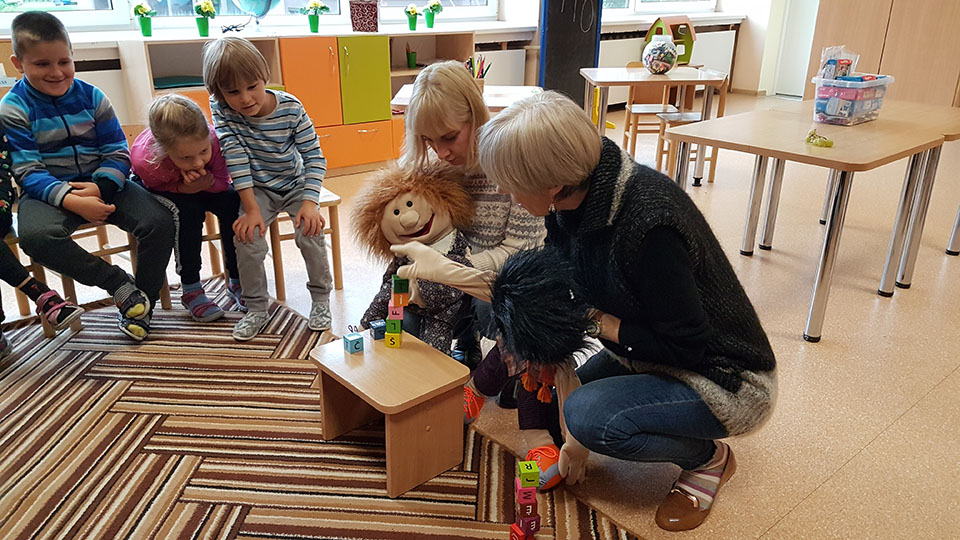 psichodramos lėlės, bendravimas su vaiku